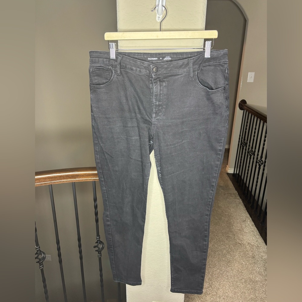 Old Navy Black Mid Rise Rockstar Super Skinny Jeans Size 18 Neutral Classic
